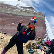 Ingeniera ambiental con habilidades de enseñanza a niños y jóvenes en matemáticas basicas